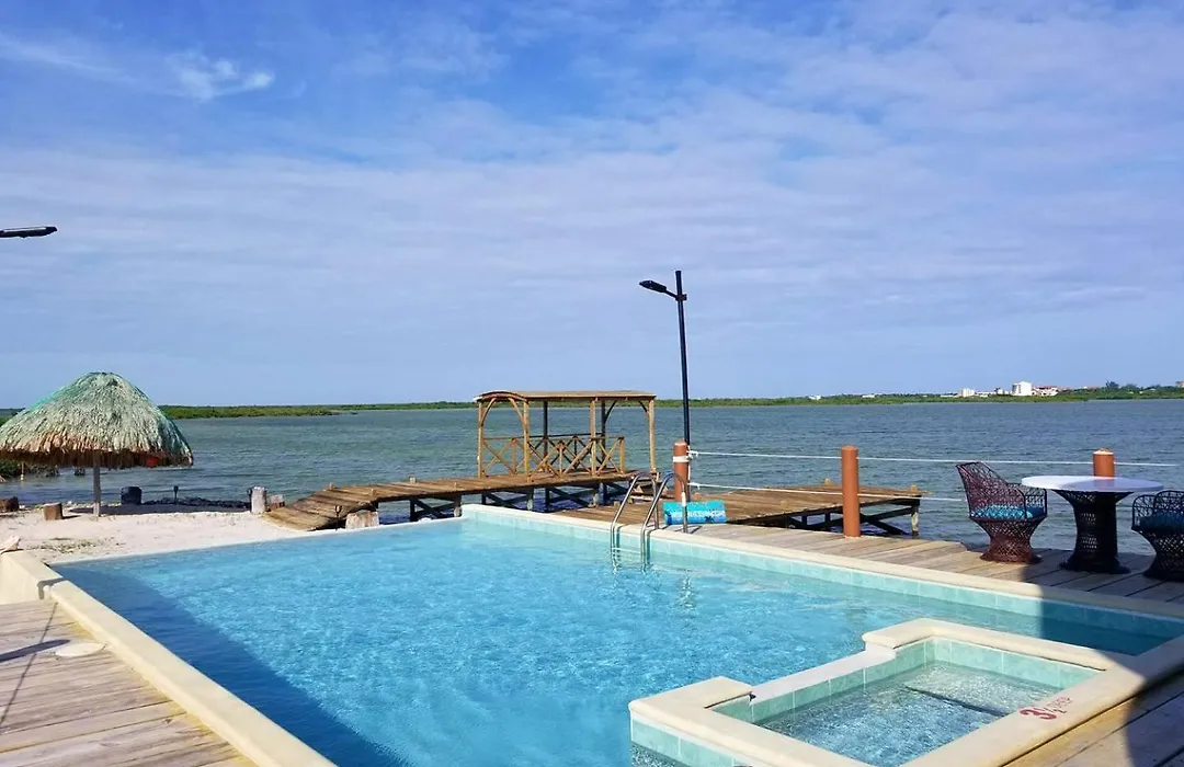 Lina Point Belize Overwater Resort-1